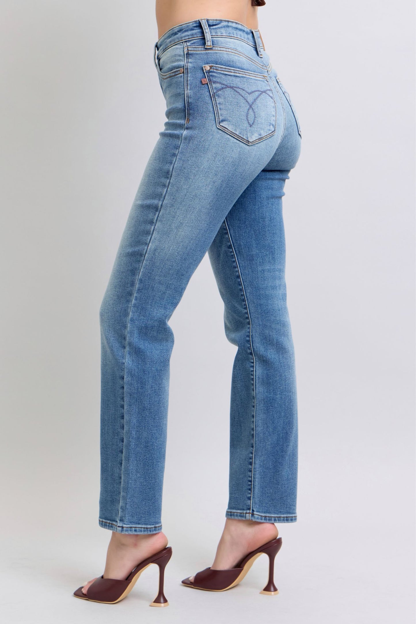 Judy Blue Full Size Run Vintage Wash Thermal Straight Jeans - Harmony Haven - Essentials