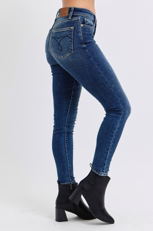 Judy Blue Full Size Run Mid-Rise Waist Skinny Jeans with Thermal Lining - Harmony Haven - Essentials