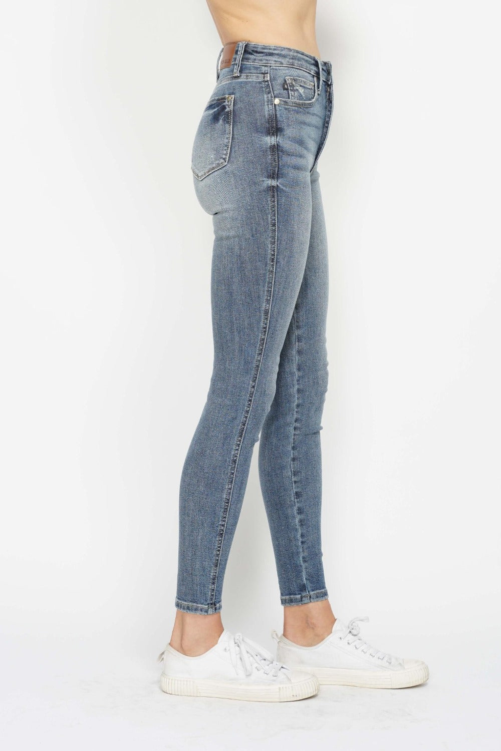 Judy Blue Full Size Tummy Control Contrast Wash Skinny Jeans - Harmony Haven - Essentials